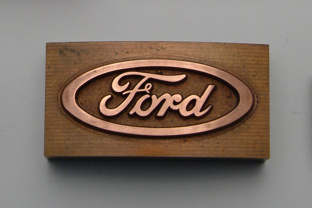 フォードマーク放電加工用電極